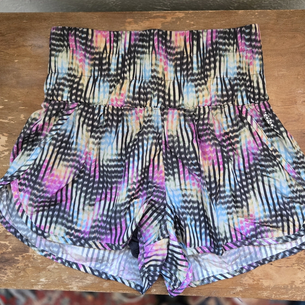 Free People // Patterned High-Waisted Athletic Shorts nwot